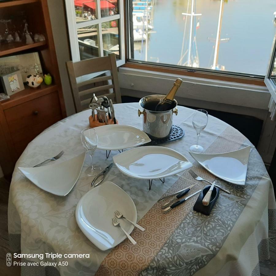 Ancre Marine Apartment Honfleur Bagian luar foto